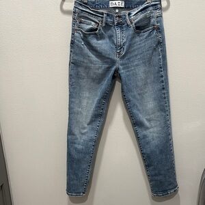 Daze Women's Classic Blue Cropped Jeans